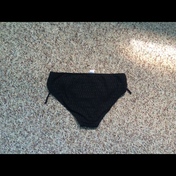 Small Black Crochet bikini Bottom - Picture 2 of 3